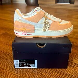 Nike Air Force 1 Shadow cashmere orange chalk